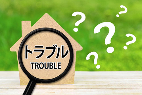 塩害が太陽光発電システムに引き起こす具体的なトラブル