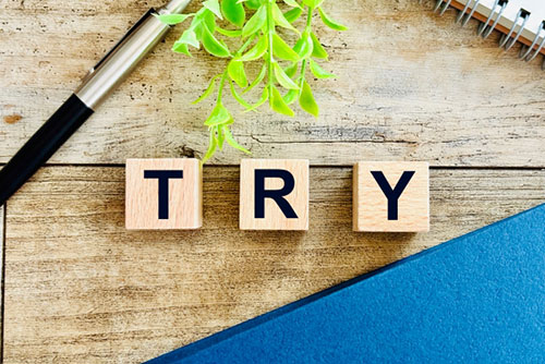 薄くて軽く曲げられる「ソラフィル」が拓く新たな設置可能性