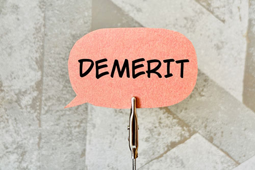 導入前に確認すべき法人向けソーラーカーポートの5つのデメリット